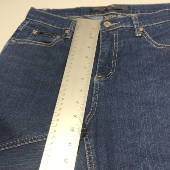 LIKE NEW SIMON CHANG STRAIGHT LEG JEANS 10/30x29 ⭐️ - Picture 9 of 12